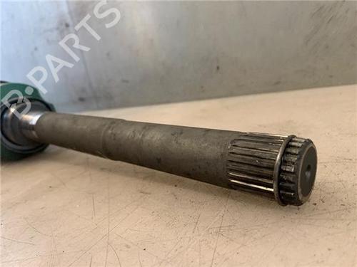 Right front driveshaft MITSUBISHI OUTLANDER II (CW_W) 2.0 DI-D (CW8W) | BP30182943M39 