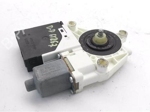 Right front window motor VW GOLF V (1K1) 2.0 GTI | BP40150714E20  - Image 8