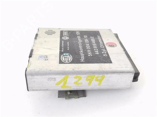 Electronic module AUDI 80 B3 Saloon (893, 894, 8A2)  | BP28064659M83 