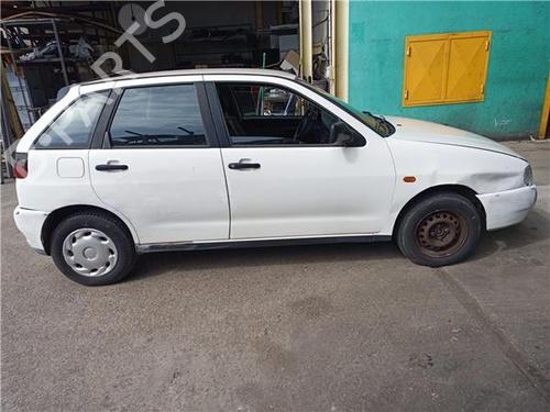 Left headlight SEAT IBIZA II (6K1) 1.9 D | BP29431479C28 