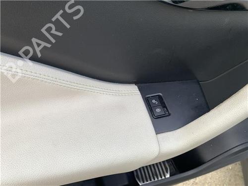 Left front door JAGUAR F-PACE (X761) 2.0 TD4 AWD | BP29281152C2 