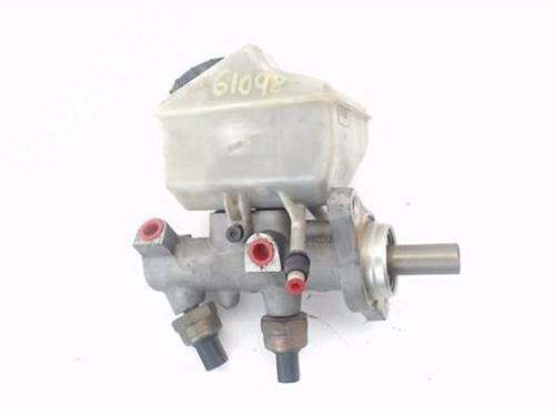 Used Brake master cylinder Brake master cylinder VOLVO XC90 I (275) D5 AWD (163 hp) 33887339 33887339