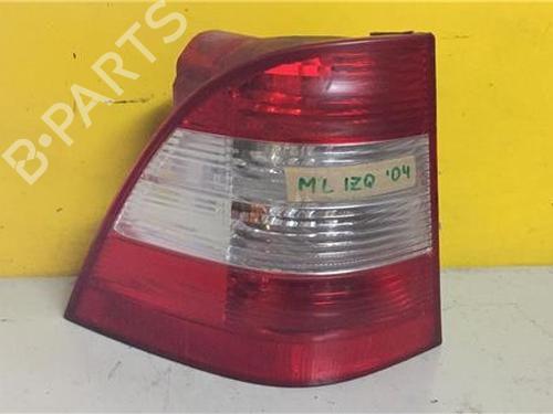 Venstre baglygte MERCEDES-BENZ M-CLASS (W163) [1998-2005]  13055624