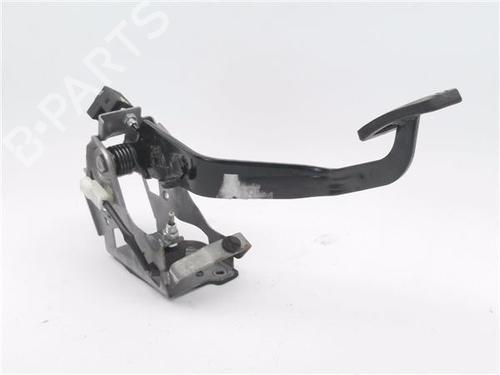 Used Break pedal KIA CEE'D (JD) 1.4 CVVT (100 hp) 29574386