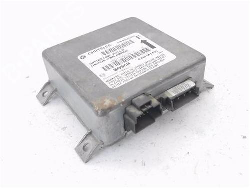 Used Electronic module CHRYSLER VOYAGER / GRAND VOYAGER III (GS_, NS_) [1992-2001]  27163124
