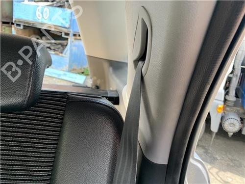 Used Rear left seatbelt Rear left seatbelt KIA SPORTAGE II (JE_, KM_) 2.0 CRDi 4WD (140 hp) 33730130 33730130