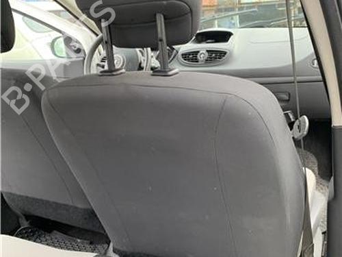 Right front seat RENAULT CLIO III (BR0/1, CR0/1) | BP32419608C16