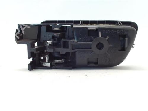 Front right interior door handle TOYOTA COROLLA Verso (ZER_, ZZE12_, R1_) 1.8 (ZNR11_, ZNR11R) | BP14341531I14 