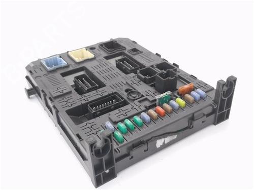Fuse box CITROËN C4 Grand Picasso I (UA_) 1.6 HDi | BP27347185E1 