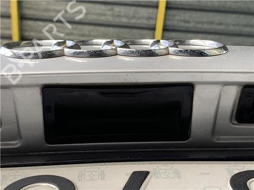 Tailgate handle AUDI A4 B8 Avant (8K5) 2.0 TDI | BP32418400C132