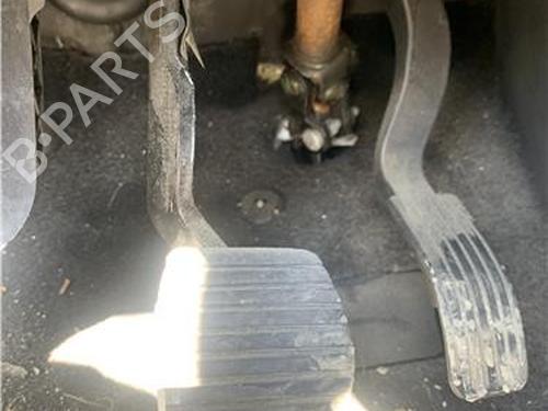 Used Clutch pedal Clutch pedal CITROËN C3 AIRCROSS II (2R_, 2C_) 1.2 PureTech 110 (2RHNZB, 2RHNZW, 2RHNPX, 2RHNPJ) (110 hp) 29254813 29254813