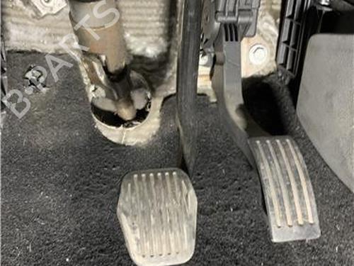 bremsepedal FORD FOCUS II (DA_, HCP, DP) [2004-2013]  25820931