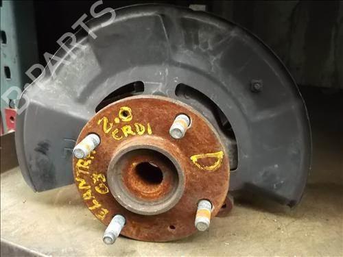 Used Right front steering knuckle HYUNDAI ELANTRA III (XD) 2.0 CRDi (113 hp) 14334581