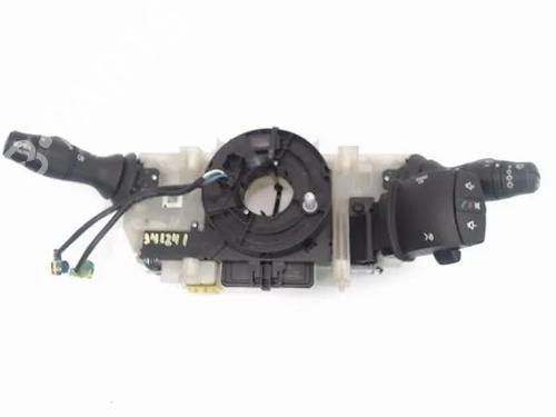 Used Switch RENAULT LAGUNA III (BT0/1) 2.0 dCi (BT01, BT08, BT09, BT0E, BT0K, BT12, BT1C, BT1D,... (150 hp) 15540399