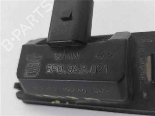 Licence plate light SEAT IBIZA III (6L1) 1.9 TDI | BP31206887I40