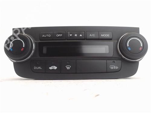 Airco bedieningspaneel HONDA CR-V III (RE_) 2.0 i-VTEC (RE5, RE1) (150 hp) 16873486