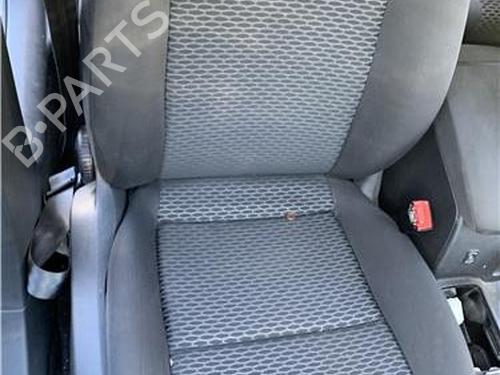 Right front seat VW GOLF VI (5K1) 1.4 | BP32419386C16 - Image 5