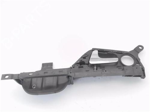 Maneta interior delantera izquierda Maneta interior delantera izquierda SEAT IBIZA II (6K1) 1.9 TDI (90 hp) 36775616 36775616