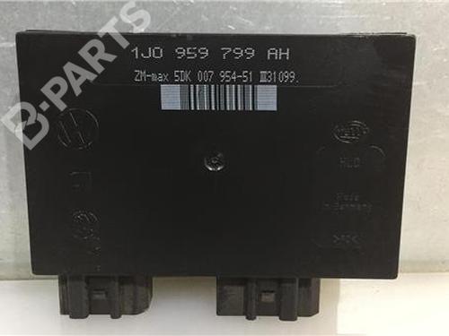 Elektronisk modul SEAT TOLEDO I (1L2) 1.9 D (68 hp) 10982911