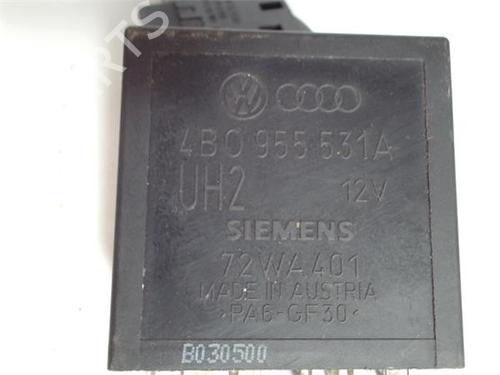 Fuse box SEAT LEON (1M1)  | BP13043559E1 