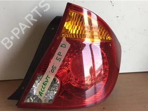 Used Right taillight HYUNDAI ACCENT III (MC) 1.4 GL (97 hp) 13043345
