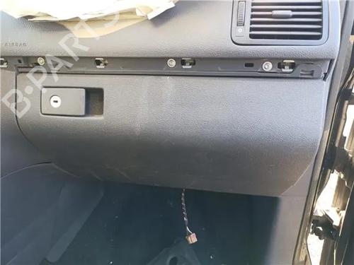 Used Glove box Glove box VW TOURAN (1T1, 1T2) 2.0 TDI (170 hp) 24338499 24338499