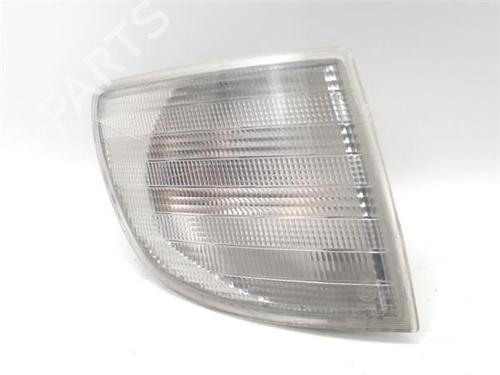 Used Right side indicator MERCEDES-BENZ VITO Van (W638) [1997-2003]  22712631