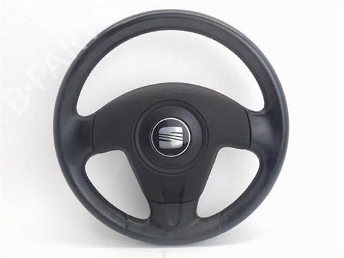 Used Steering wheel SEAT CORDOBA (6L2) 1.9 TDI (100 hp) 17961026