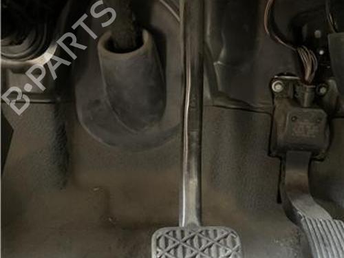 Used Break pedal MERCEDES-BENZ VITO Van (W447) [2014-2026]  32417717