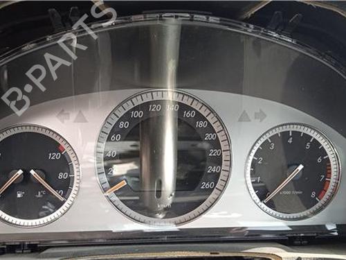 Used Instrument cluster Instrument cluster 21056994 21056994