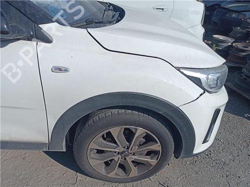 right-front-fenders-kia-stonic-yb-2017-27526854 main image