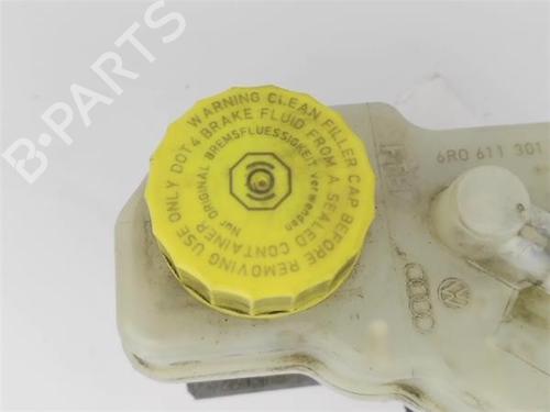 Brake master cylinder VW POLO V (6R1, 6C1) 1.4 (6R1) | BP22132841M77 