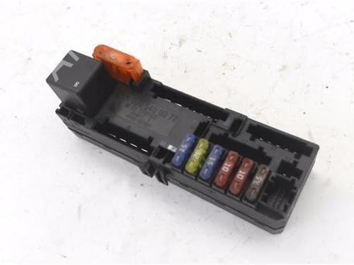 Used Fuse box Fuse box 23446014 23446014
