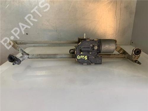 Used Front wiper motor VW GOLF VI (5K1) 1.4 (80 hp) 32361583