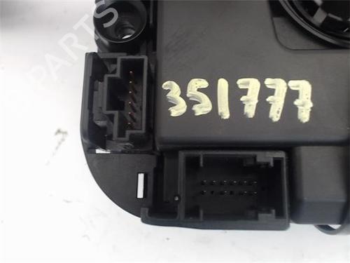 Switch BMW 1 (E87)  | BP28098041I30 
