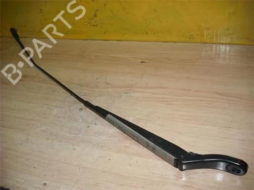 Used Front windshield wiper arm CITROËN BERLINGO Box Body/MPV (B9) 1.6 HDi 90 (92 hp) 14337582