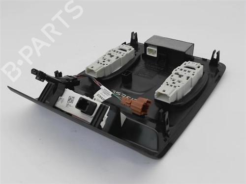 Interior roof light RENAULT CLIO V (B7_)  | BP21359742I8 