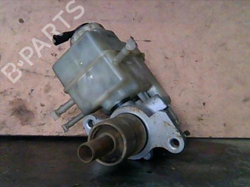 Used Brake master cylinder BMW 5 (E39) 523 i (170 hp) 9684816