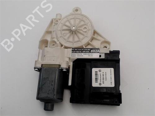 Right front window motor AUDI A3 (8P1)  | BP25718798E20 