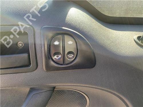 Left front window switch FORD TRANSIT CONNECT (P65_, P70_, P80_) 1.8 TDCi | BP32450668I27