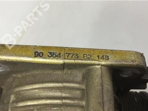 Throttle body OPEL ASTRA F Hatchback (T92) 2.0 i (F08, M08, F68, M68) | BP9685303M82 