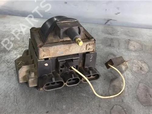 Used Ignition coil RENAULT CLIO I (B/C57_, 5/357_) [1990-1999]  9738493