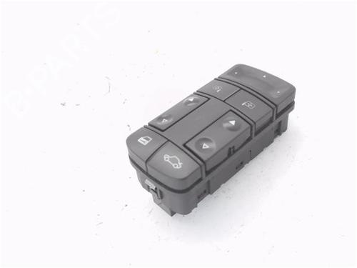 Used Left front window switch Left front window switch OPEL VECTRA C GTS (Z02) 1.8 16V (F68) (122 hp) 33887322 33887322