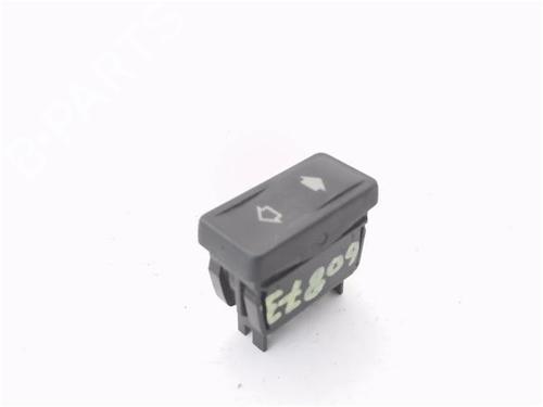 Used Left front window switch CITROËN ZX (N2) [1991-1999]  31718960