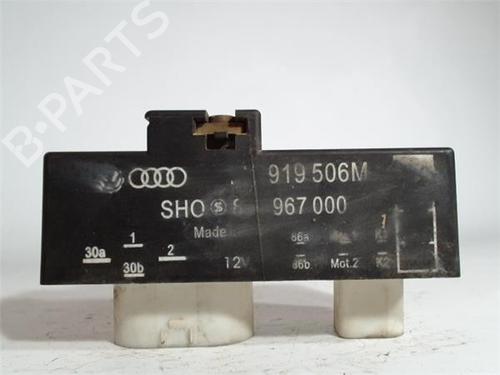 Used Fuse box SEAT IBIZA IV (6J5, 6P1) [2008-2017]  13050205
