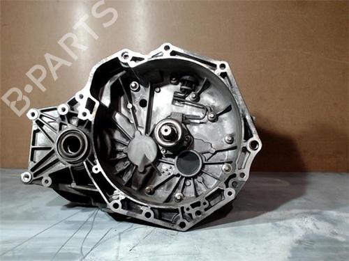 Used Gearbox OPEL ZAFIRA A MPV (T98) 2.0 DTI 16V (F75) (101 hp) 19088904
