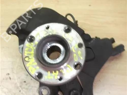 Used Left front steering knuckle FIAT PANDA (169_) 1.3 D Multijet (169.AXC1A) (70 hp) 14336902