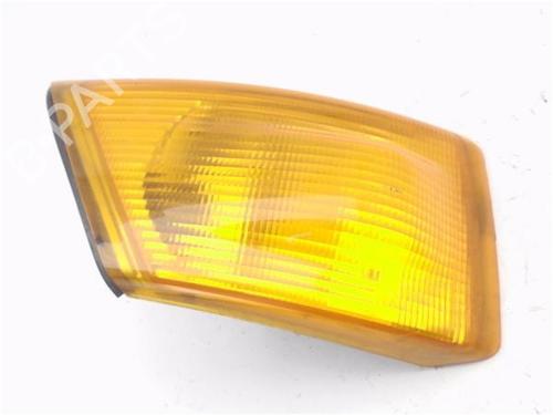 Used Right side indicator Right side indicator IVECO DAILY III Platform/Chassis 35 S 13,35 C 13 (125 hp) 35951149 35951149