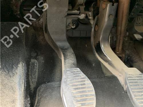 koblingspedal FIAT GRANDE PUNTO (199_) [2005-2026]  25495912
