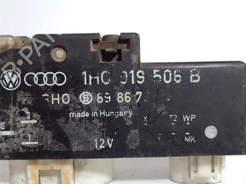 Fuse box SEAT IBIZA II (6K1)  | BP13050186E1 
